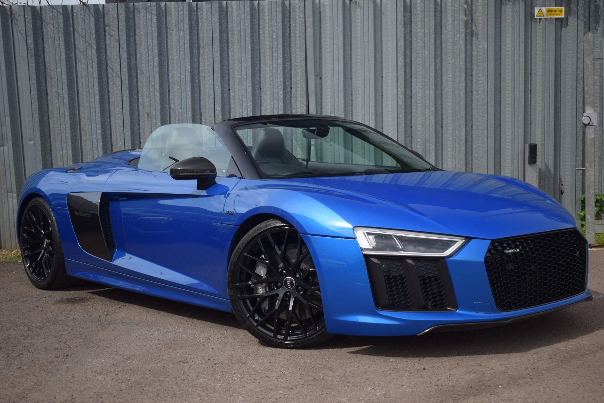 Audi R8